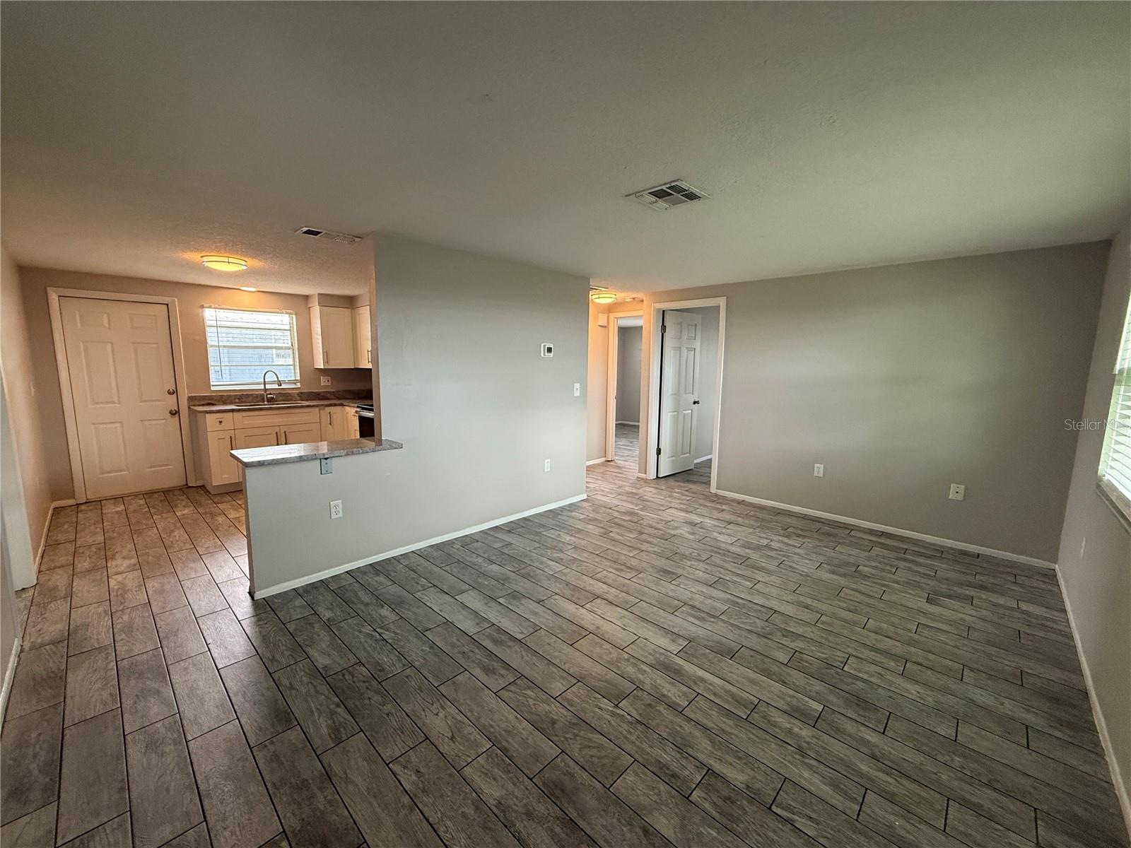 NOKOMIS - Residential Lease