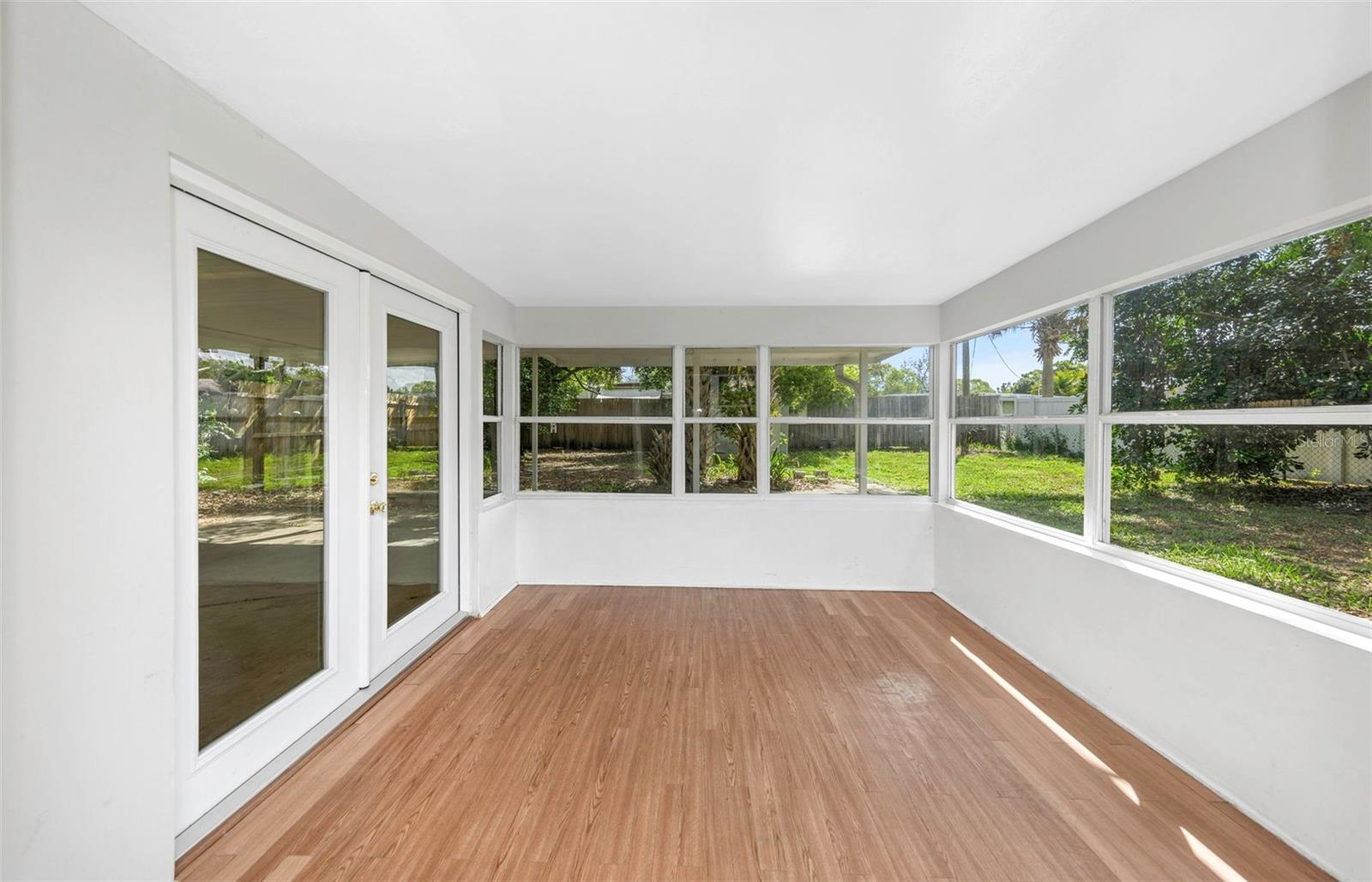 GROVE PARK SUB - Residential