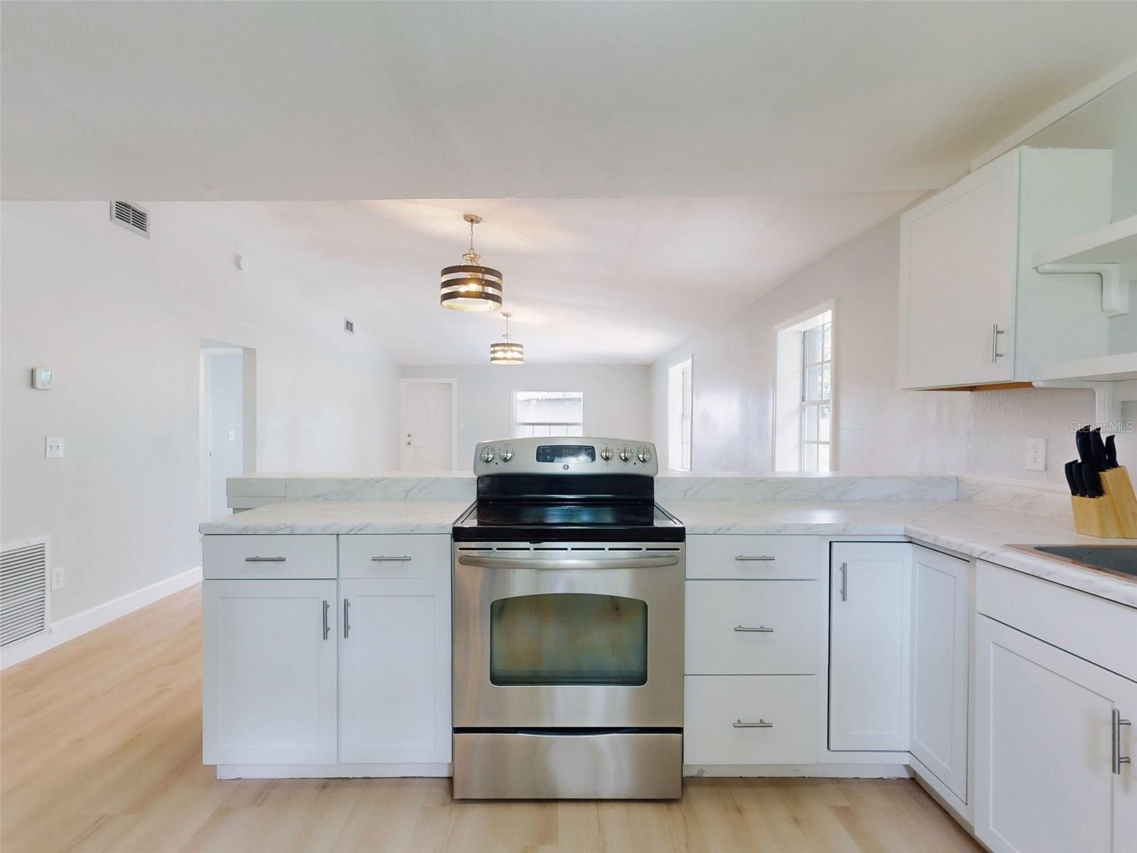 INWOOD - Residential