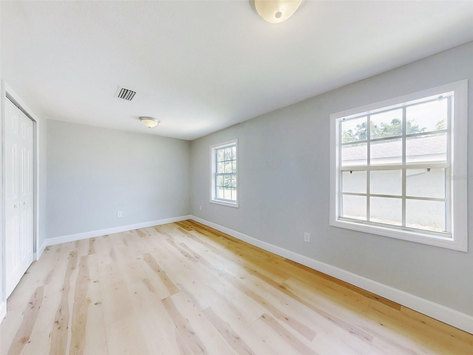 INWOOD - Residential