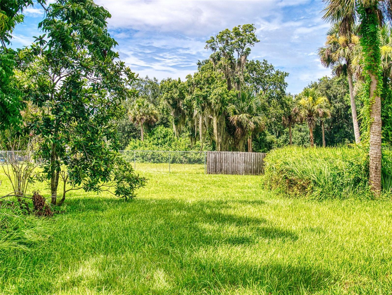 INWOOD - Residential