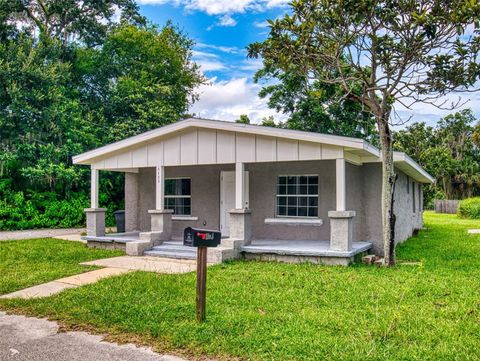 Photo of 1103 Washington Street, New Smyrna Beach, FL 32168 (MLS # NS1088076)