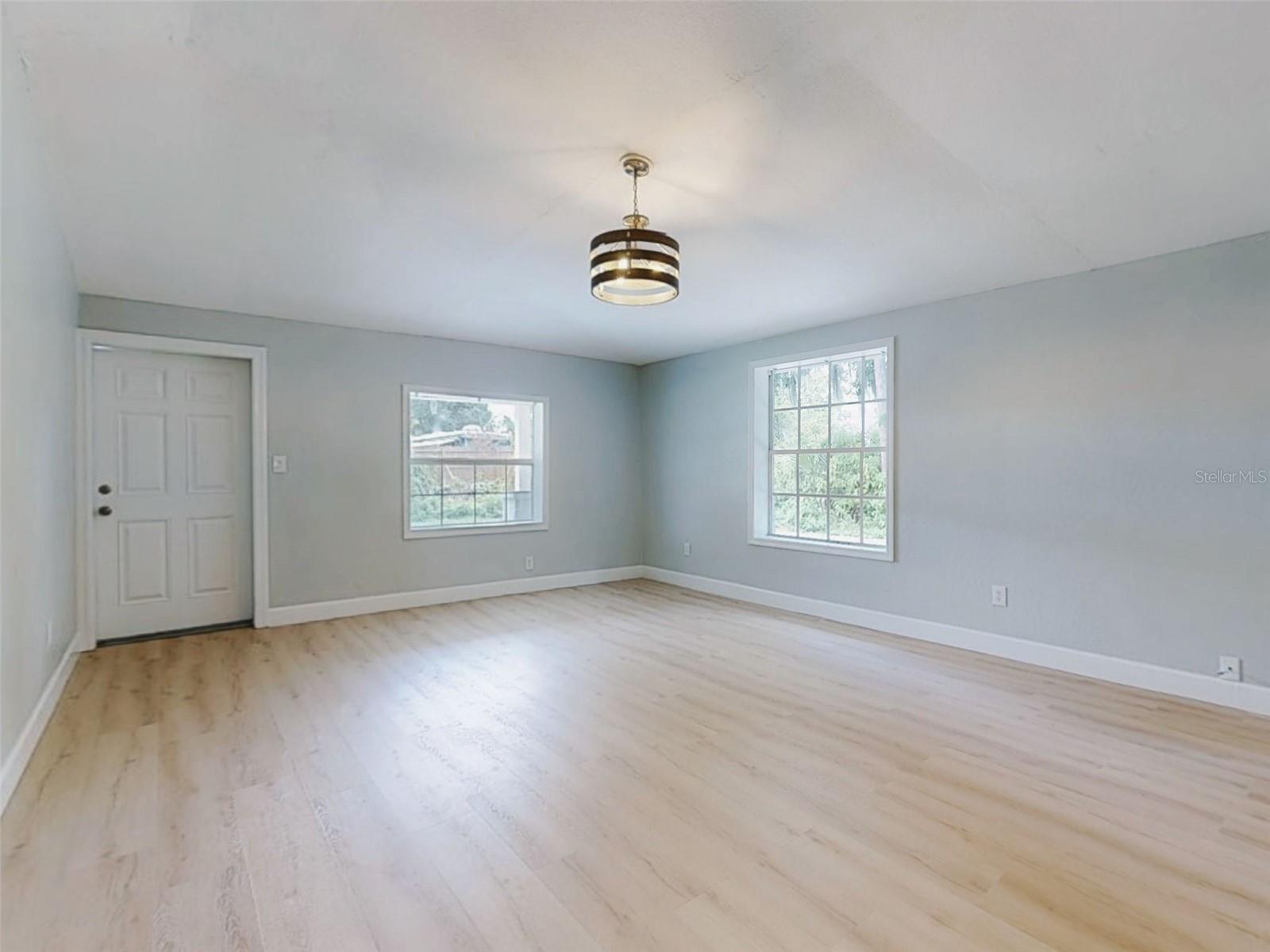 INWOOD - Residential