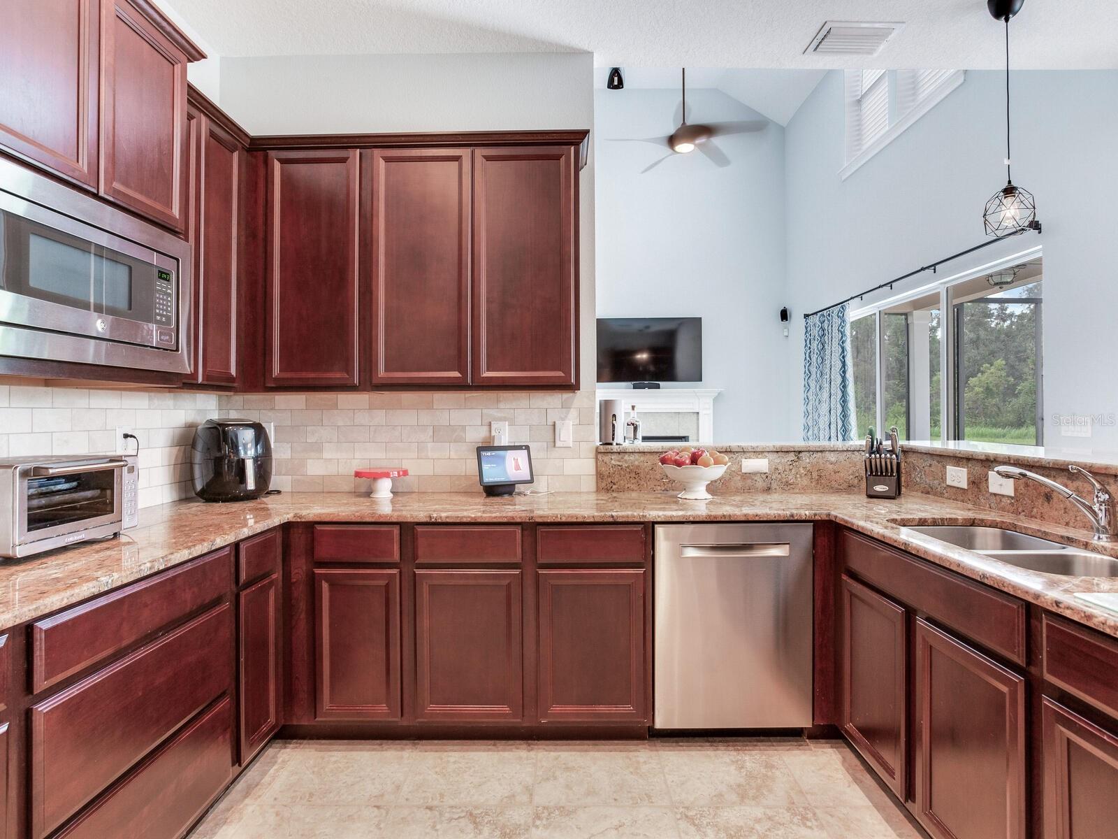 ALAFIA RIDGE ESTATES - Residential