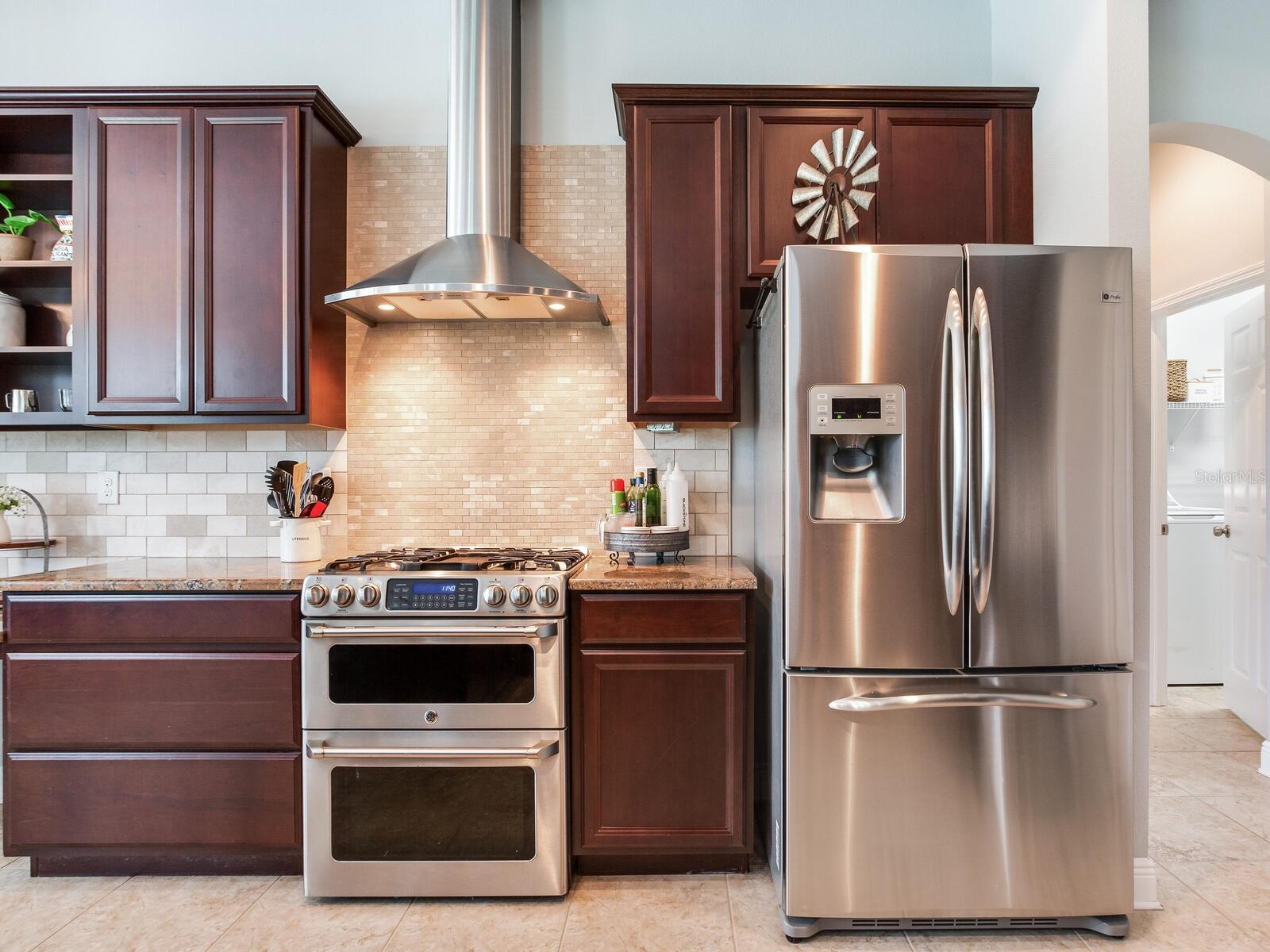 ALAFIA RIDGE ESTATES - Residential