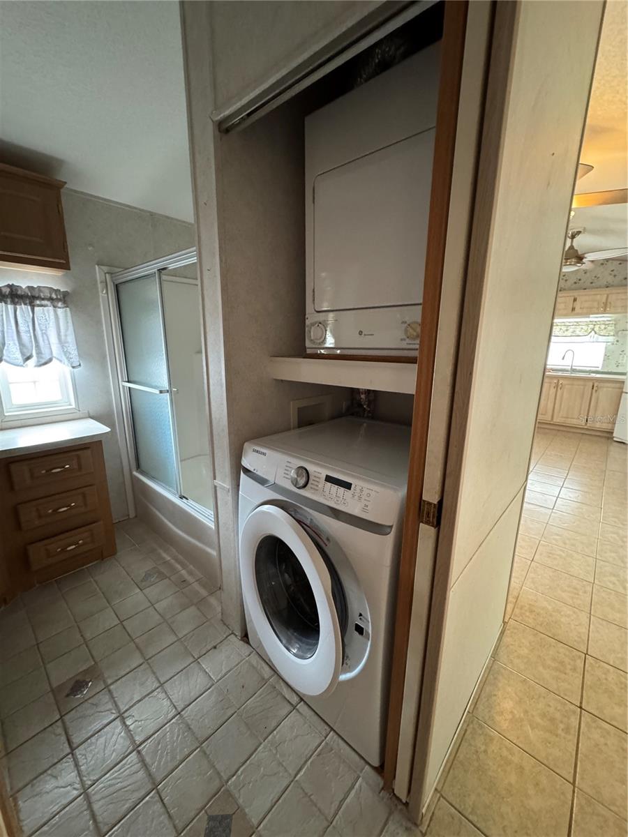 SHELTER COVE - Residential