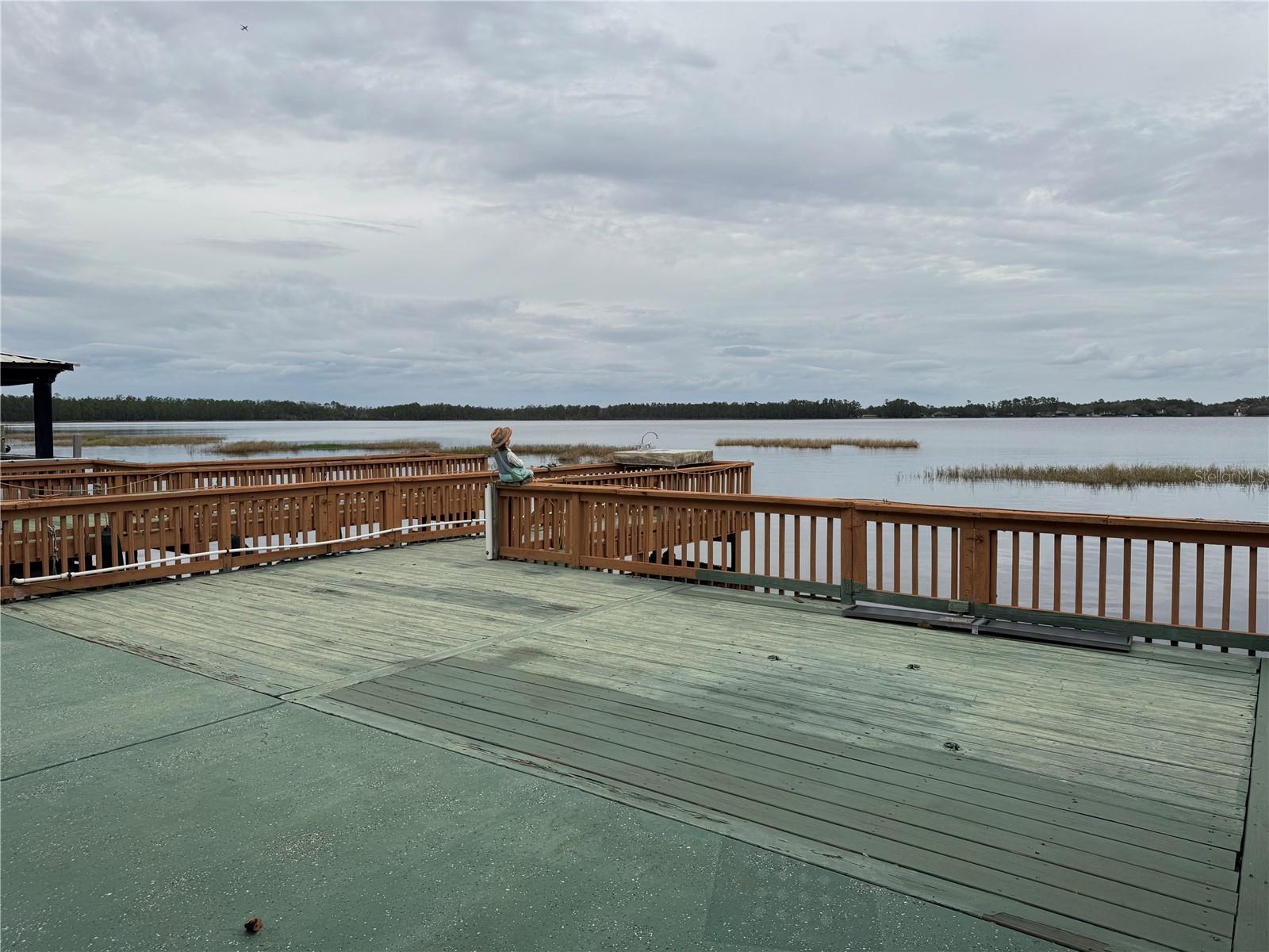 SHELTER COVE - Residential