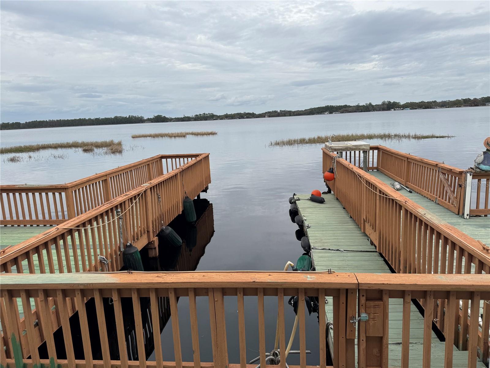 SHELTER COVE - Residential