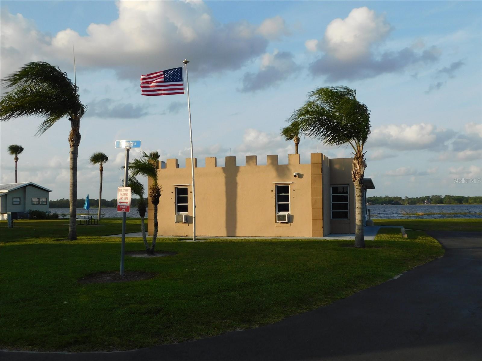 SHELTER COVE - Residential