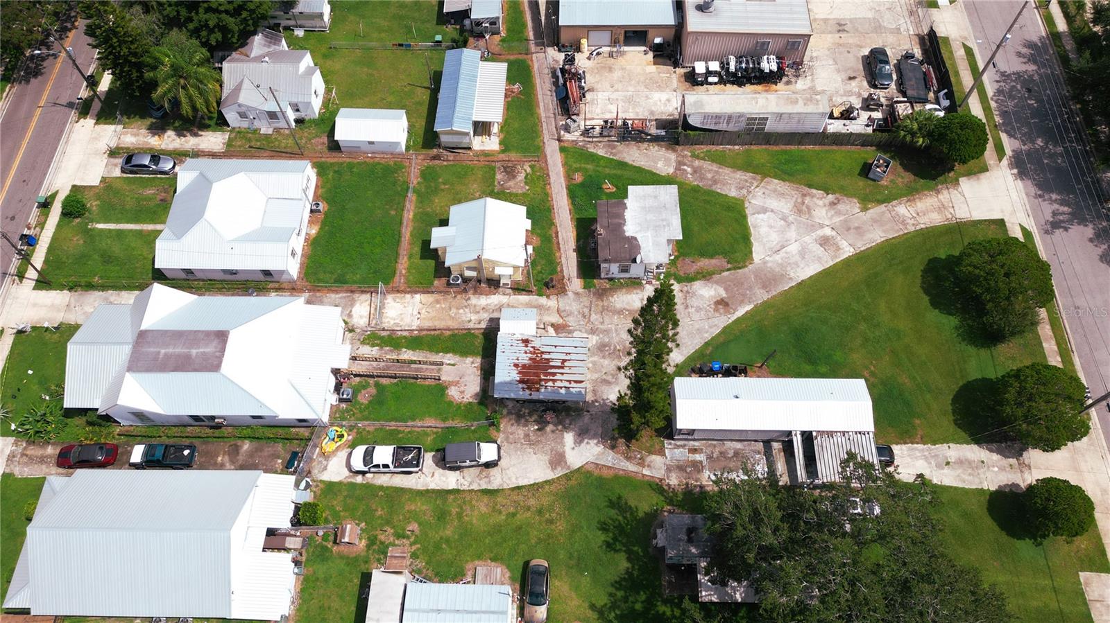 CLEAR LAKE VIEWS - Commercial Sale