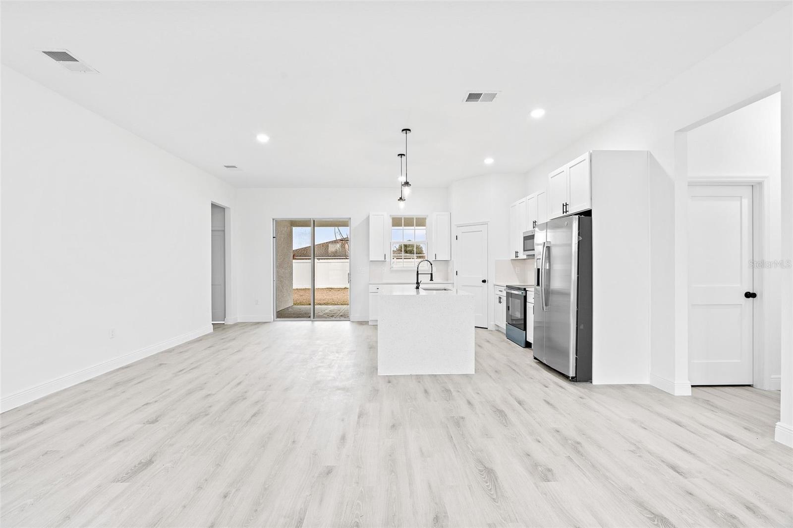 MARION OAKS UN 03 - Residential