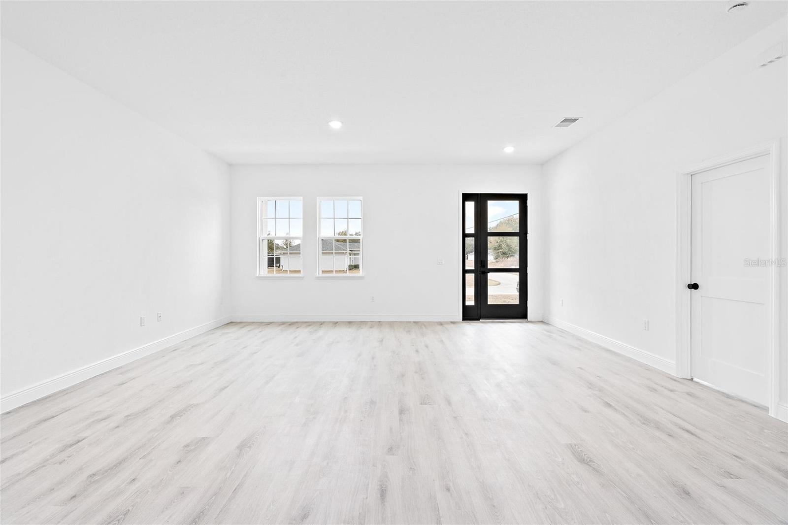 MARION OAKS UN 03 - Residential