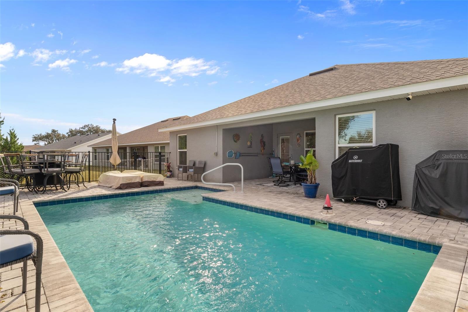 CRYSTAL GLEN - Residential