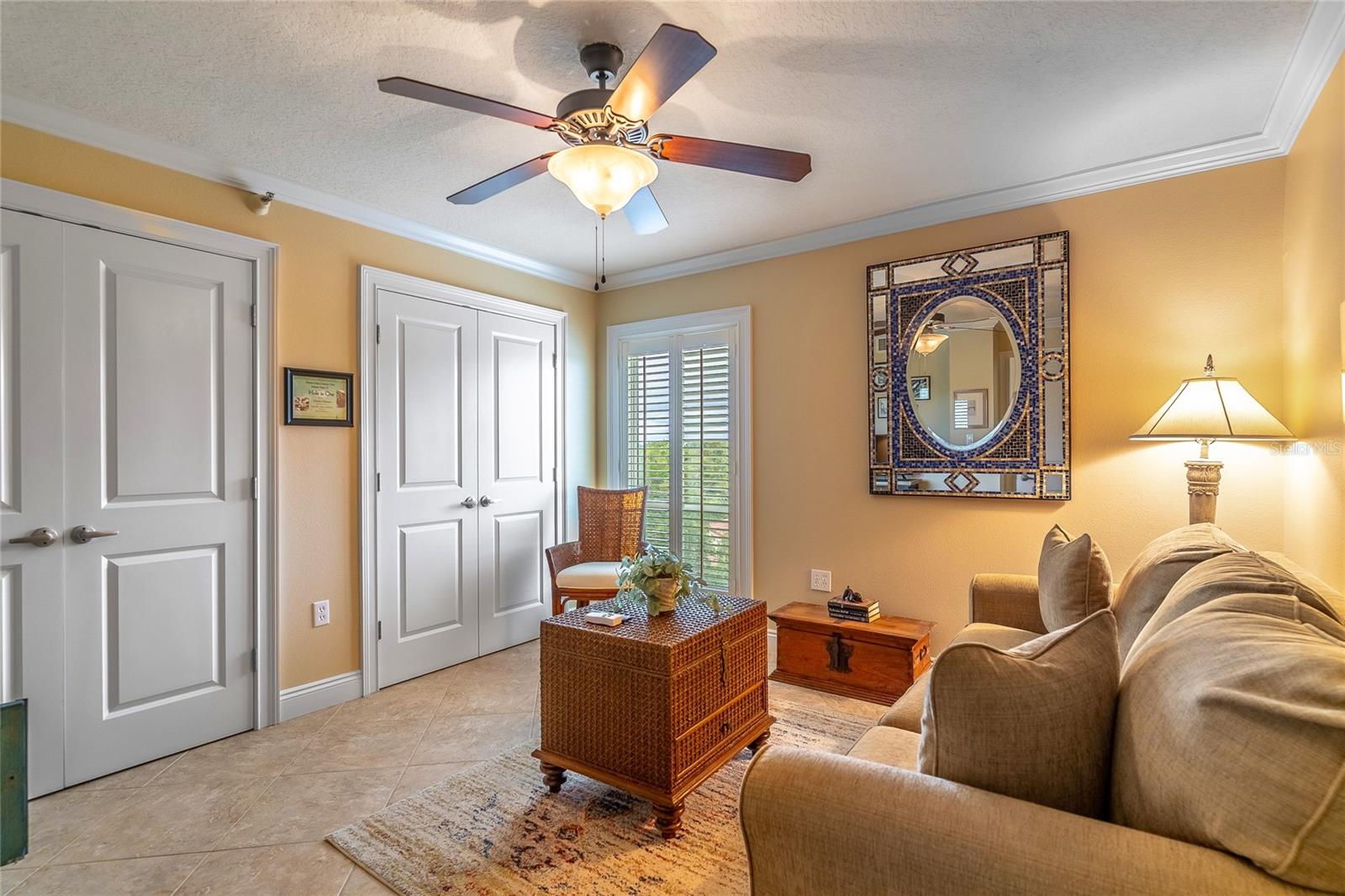 MOORINGS ON LAKE MAITLAND CONDO - Residential