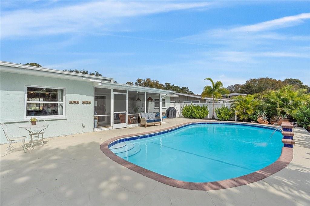 BELLEVUE TERRACE - Residential