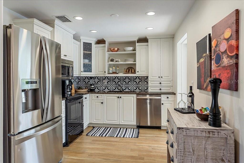 BELLEVUE TERRACE - Residential