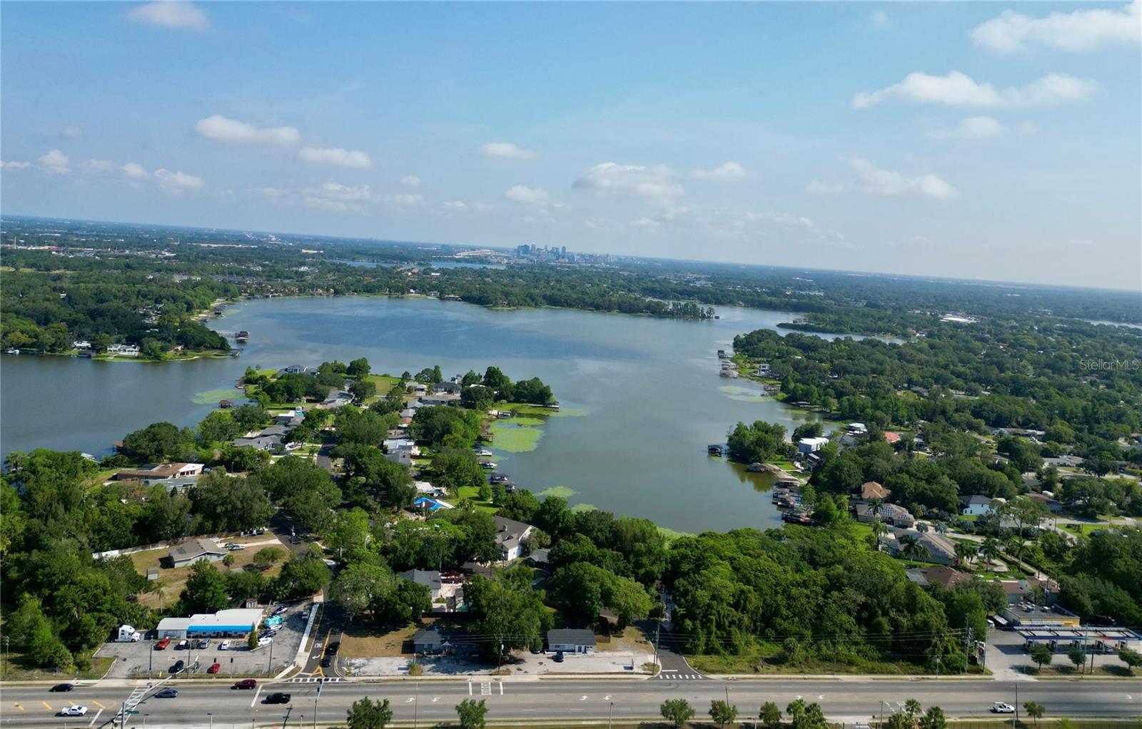 643 W OAK RIDGE ROAD
