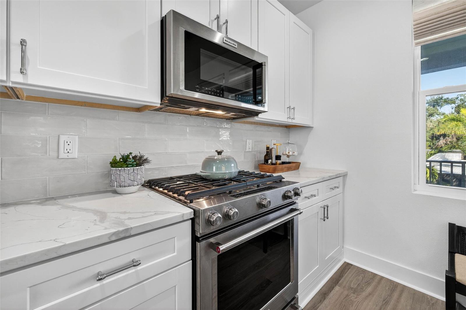 DRIFTWOOD ON CENTRAL - Residential