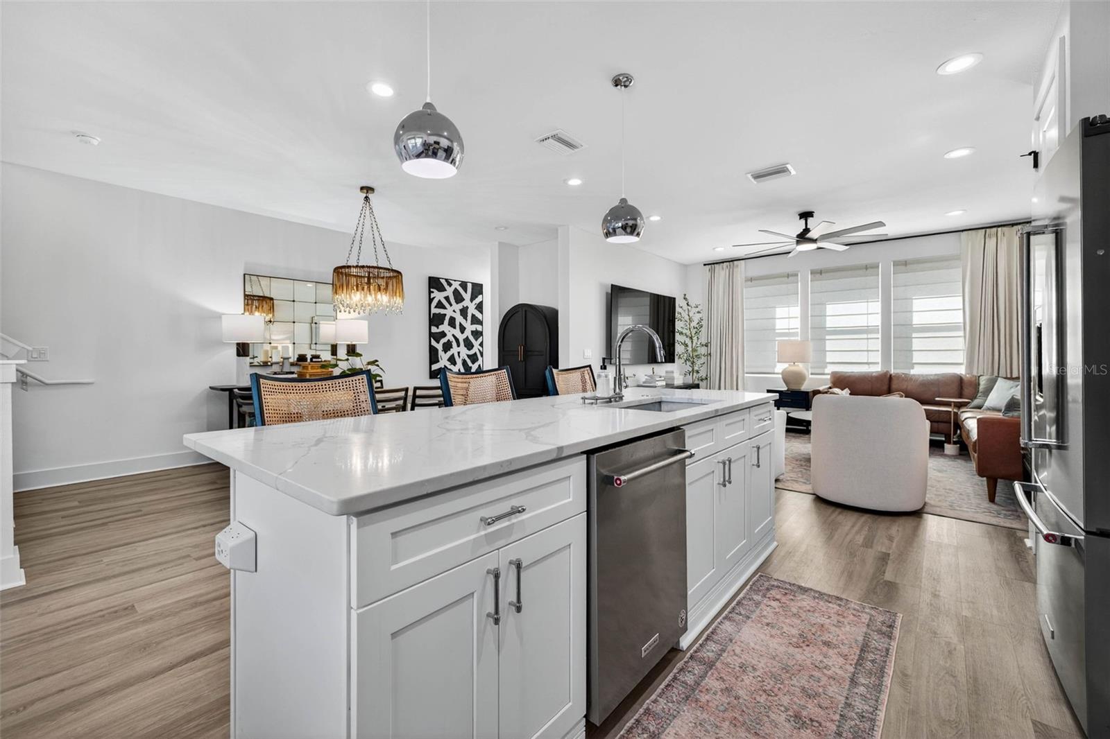 DRIFTWOOD ON CENTRAL - Residential