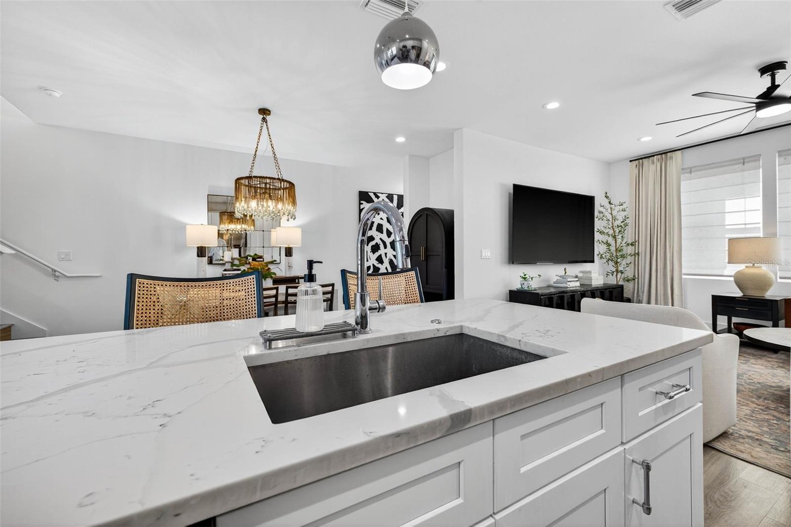 DRIFTWOOD ON CENTRAL - Residential