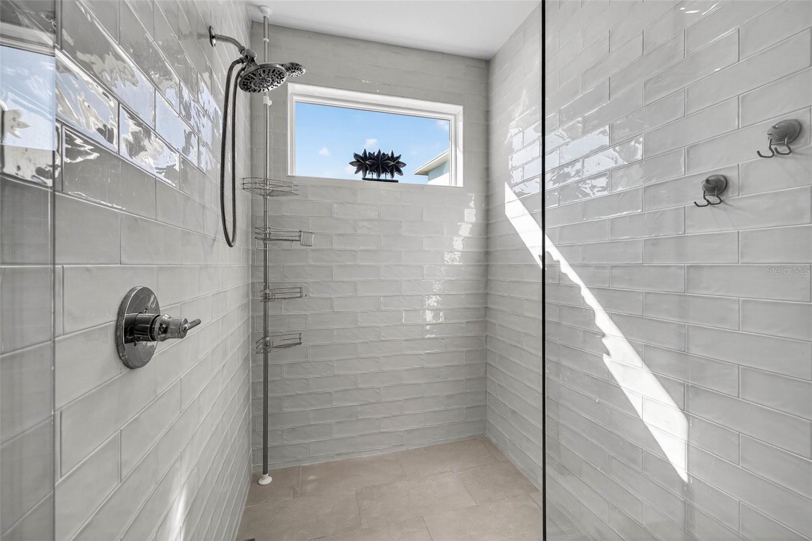 DRIFTWOOD ON CENTRAL - Residential