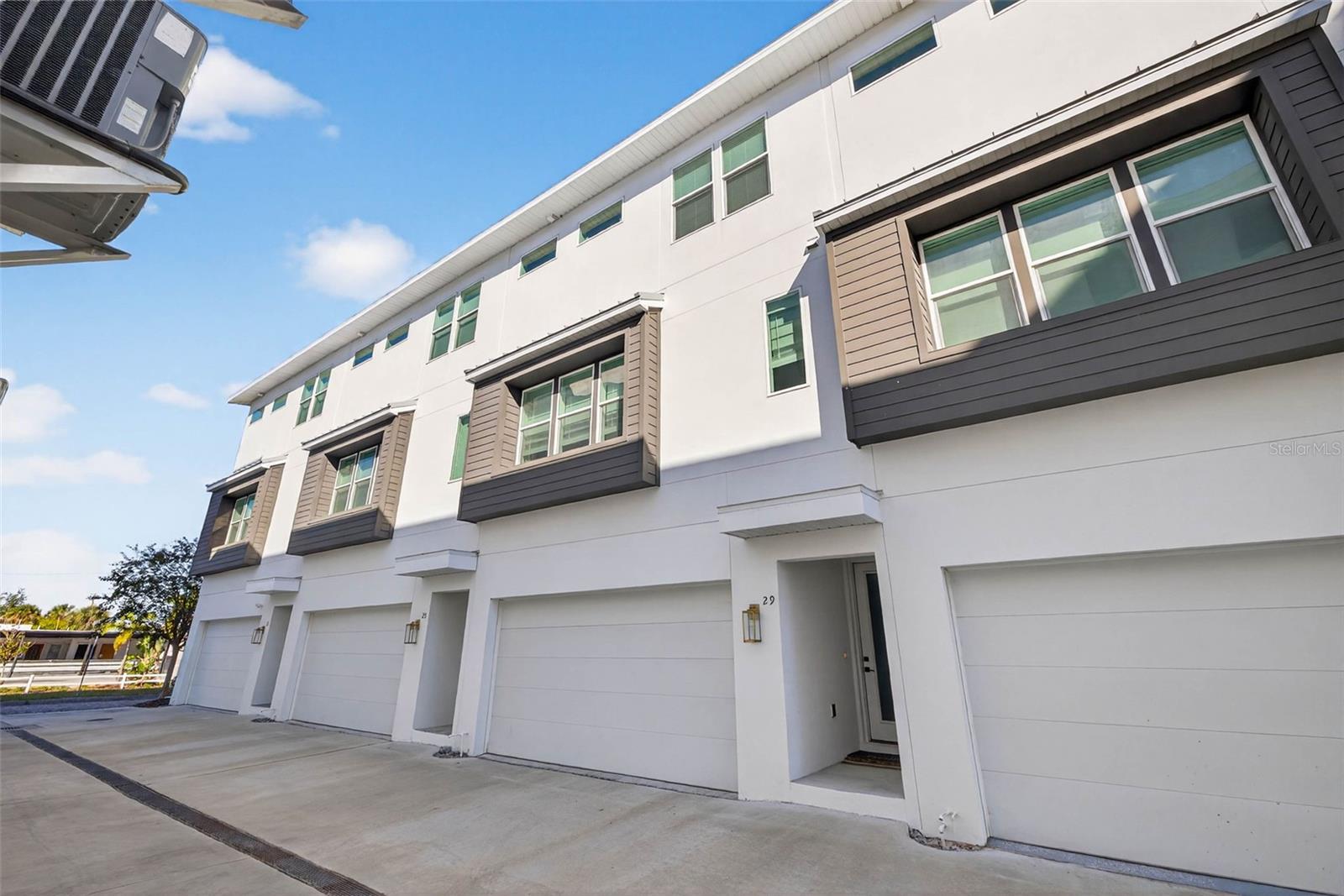 DRIFTWOOD ON CENTRAL - Residential