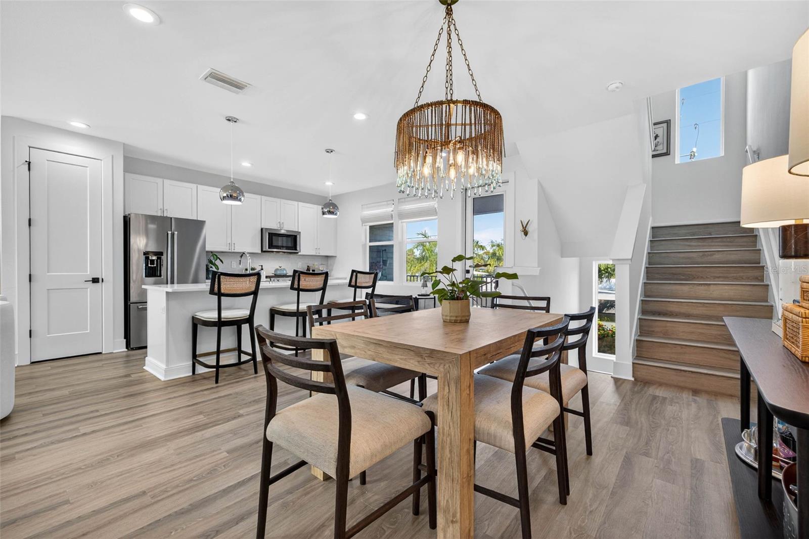 DRIFTWOOD ON CENTRAL - Residential