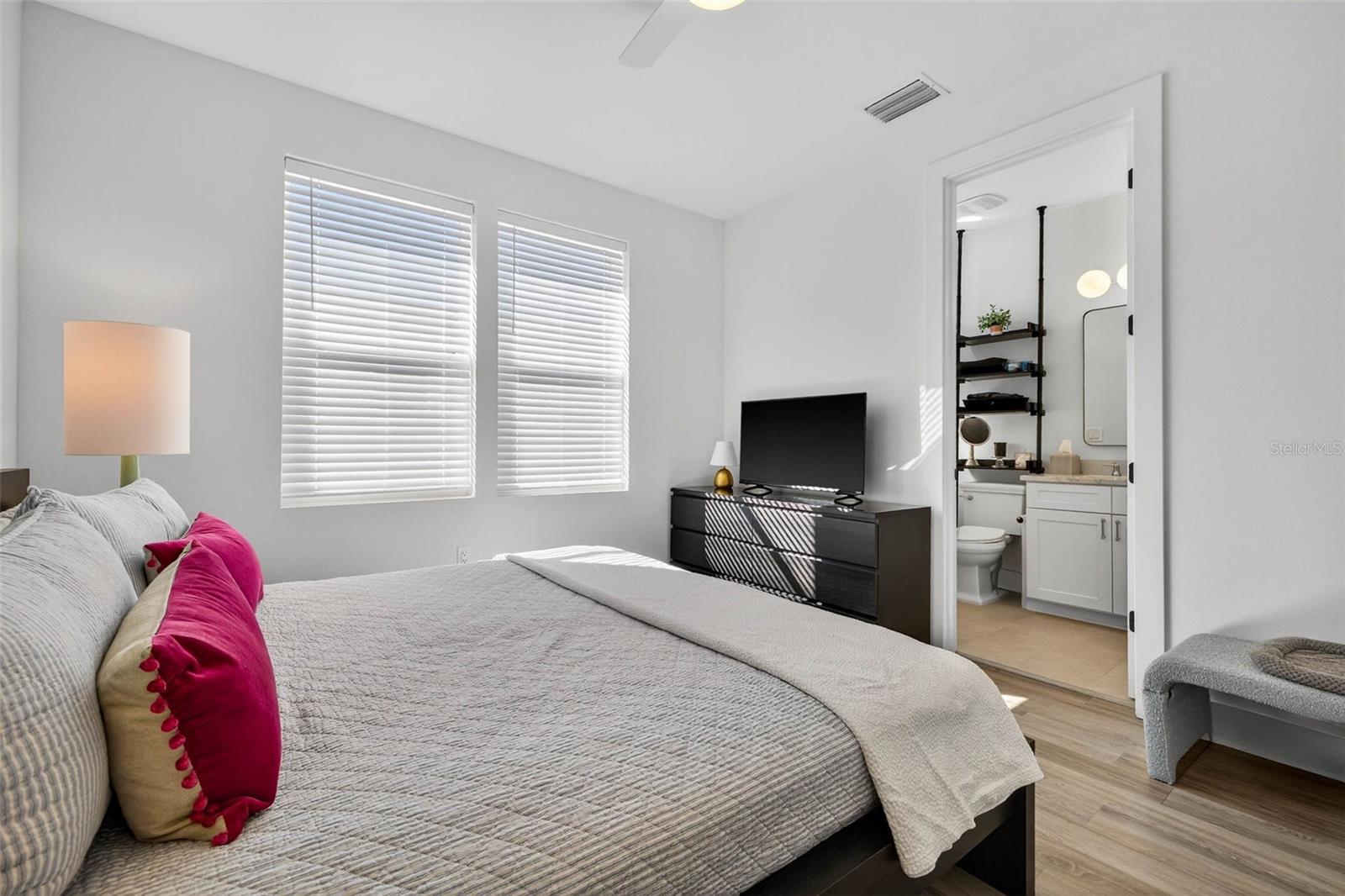 DRIFTWOOD ON CENTRAL - Residential