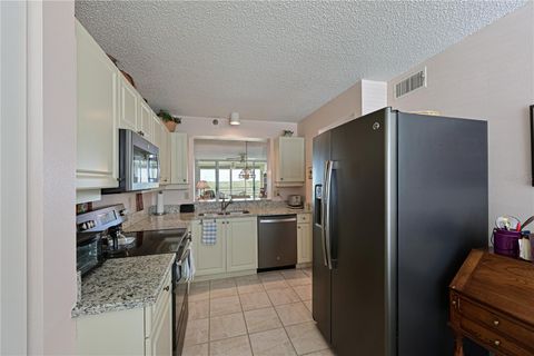 Condominium in BRADENTON FL 4410 FAIRWAYS BOULEVARD 12.jpg