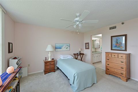 Condominium in BRADENTON FL 4410 FAIRWAYS BOULEVARD 19.jpg