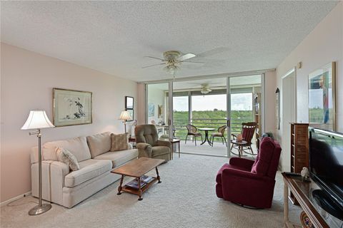 Condominium in BRADENTON FL 4410 FAIRWAYS BOULEVARD 5.jpg