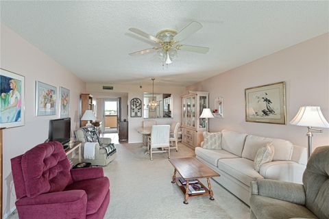 Condominium in BRADENTON FL 4410 FAIRWAYS BOULEVARD 14.jpg