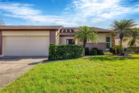 618 DEERWOOD AVENUE ENGLEWOOD FL 34223