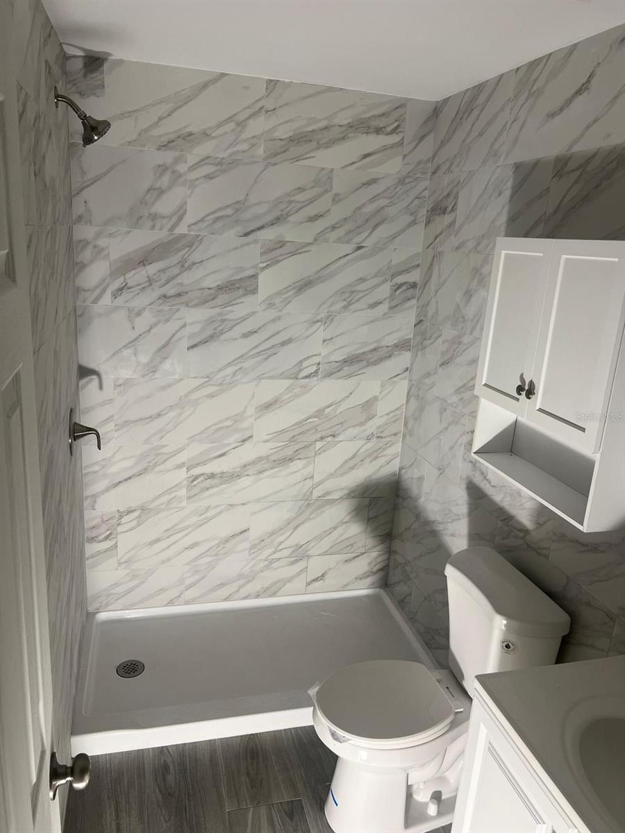 WOODSIDE VILLAGE CONDO - Residential