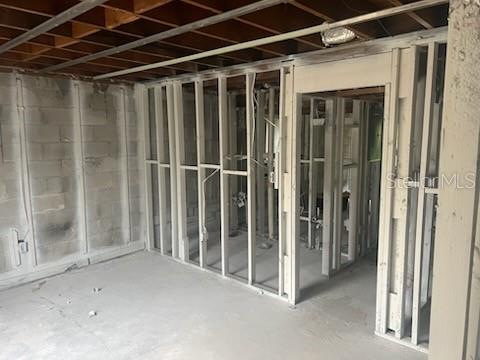 WOODSIDE VILLAGE CONDO - Residential