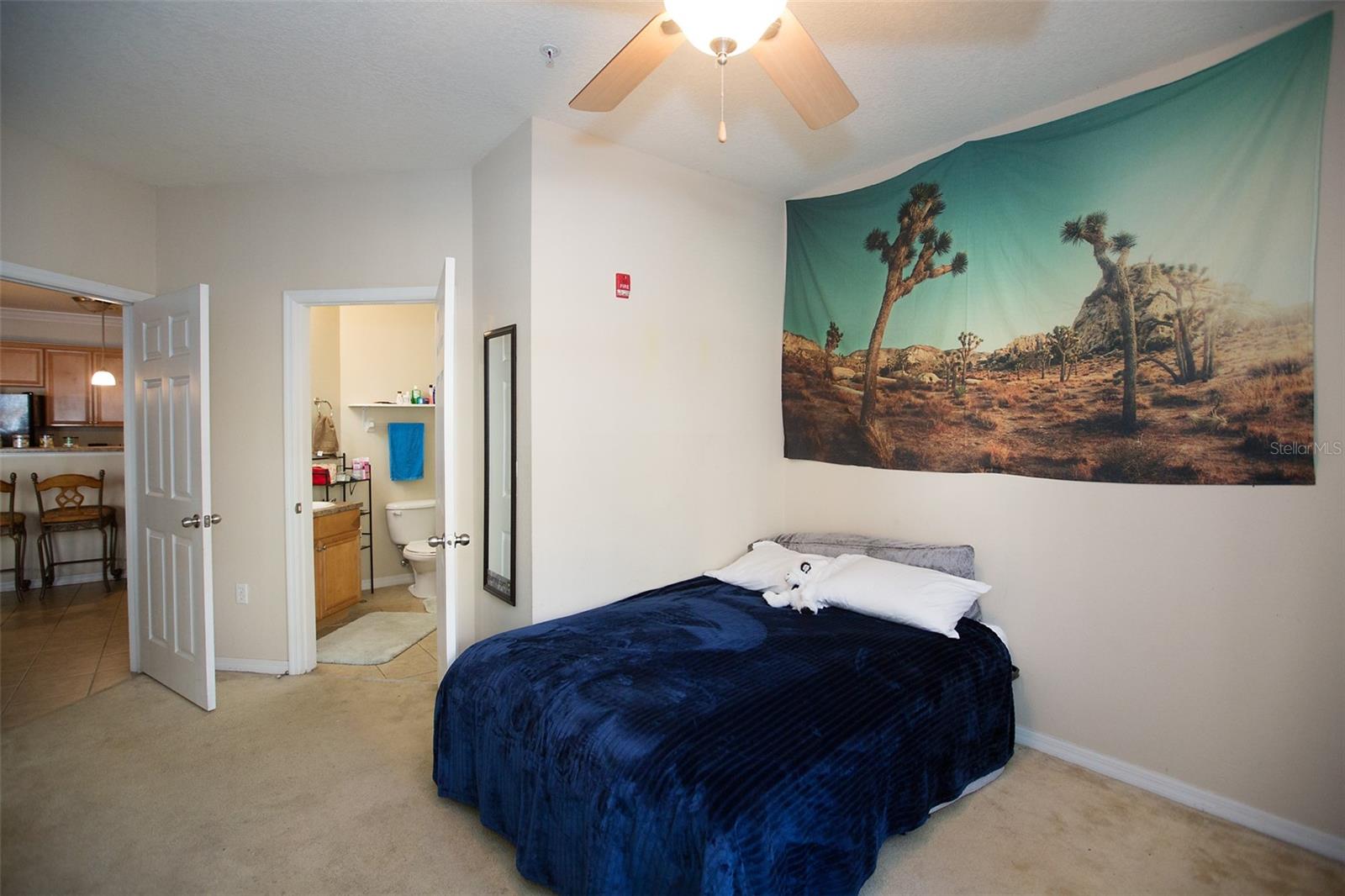 CAMPUS VIEW CONDOS - Residential Lease