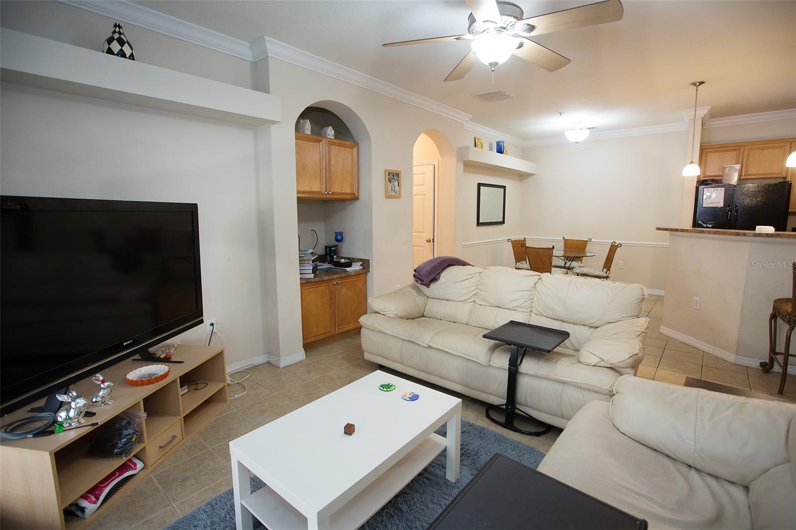 CAMPUS VIEW CONDOS - Residential Lease