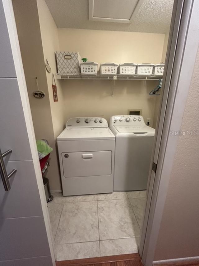 4027 MERMOOR COURT