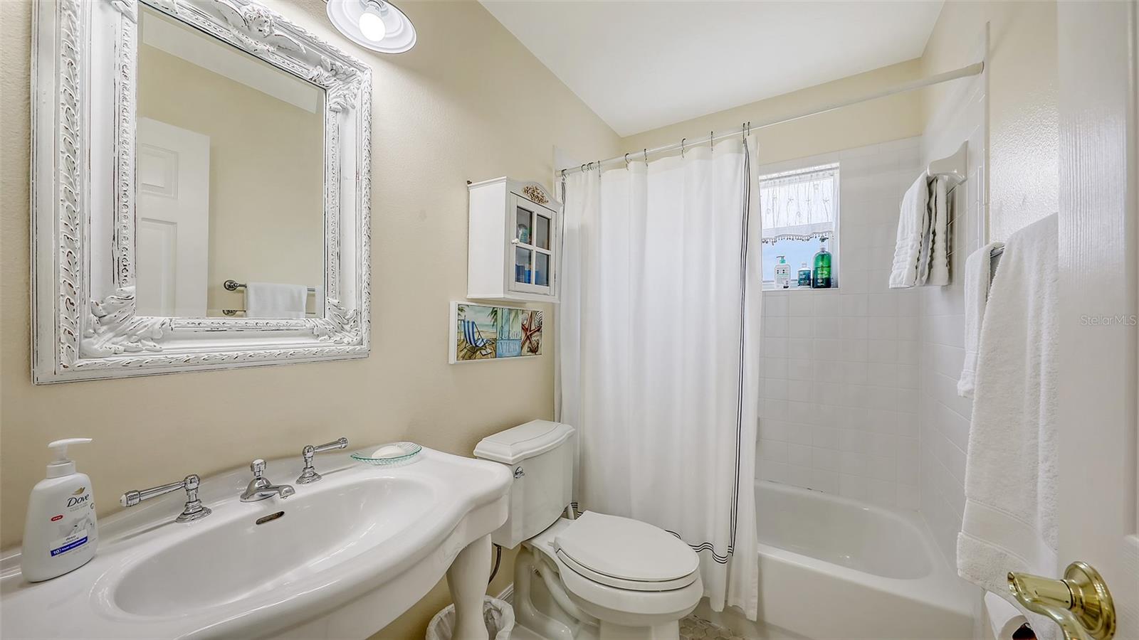 HAWTHORN PARK PH I - Residential