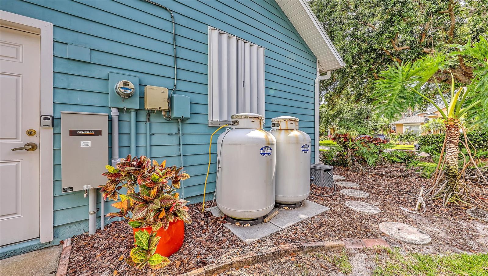 HAWTHORN PARK PH I - Residential