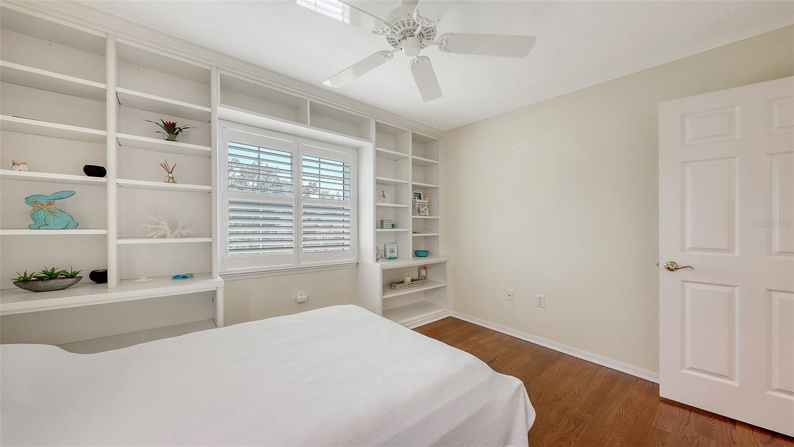 HAWTHORN PARK PH I - Residential