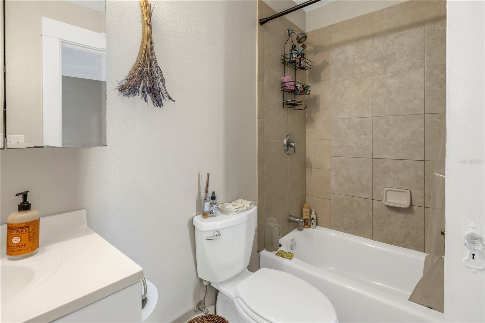 BAY SHORE REV - Residential Income