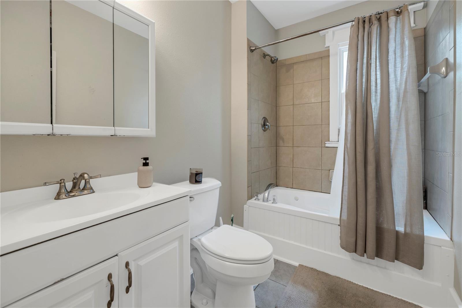 BAY SHORE REV - Residential Income