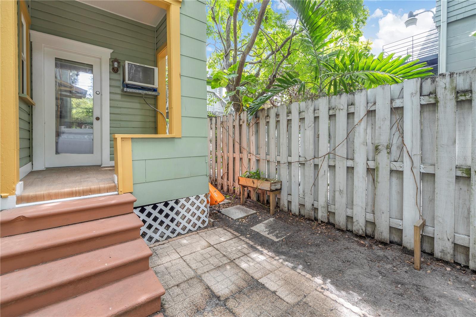 BAY SHORE REV - Residential Income