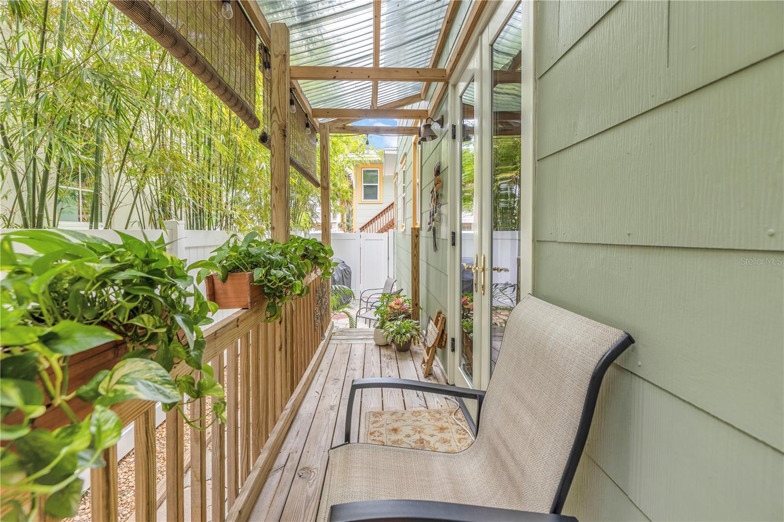 BAY SHORE REV - Residential Income