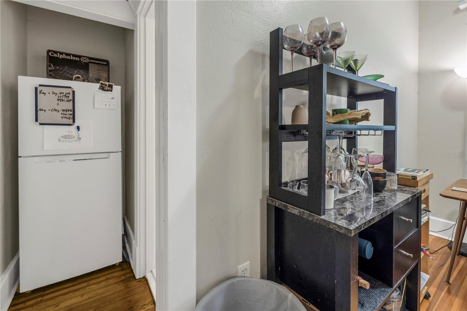 BAY SHORE REV - Residential Income