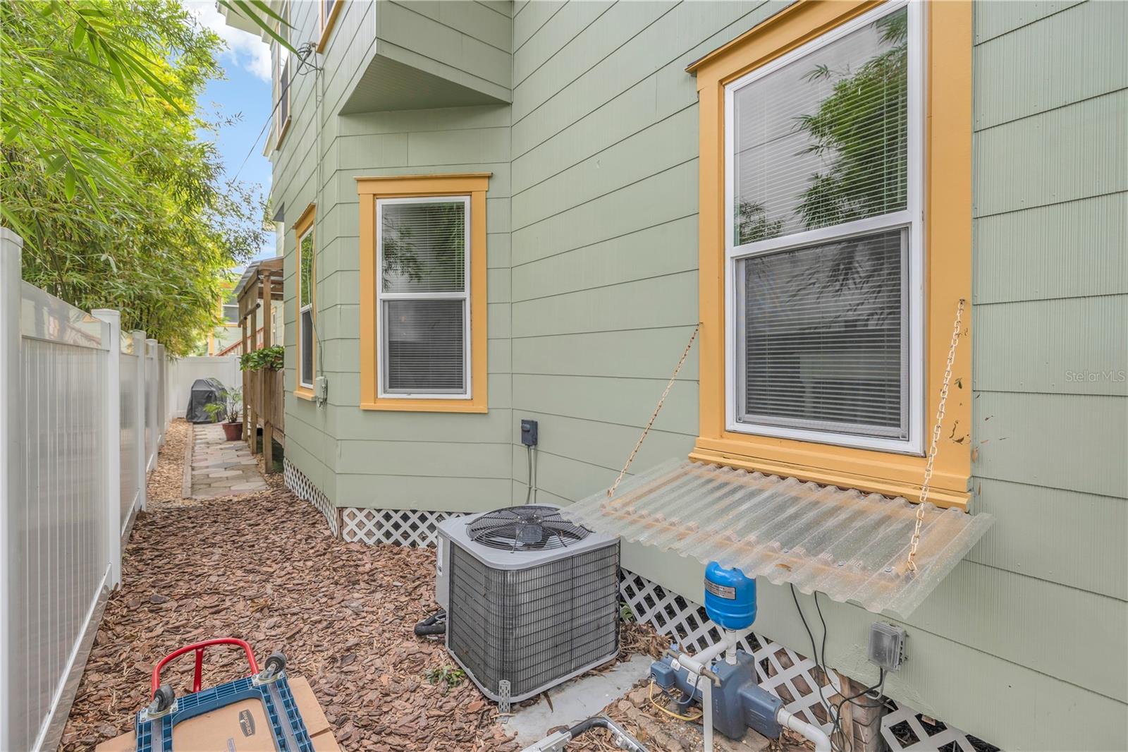 BAY SHORE REV - Residential Income