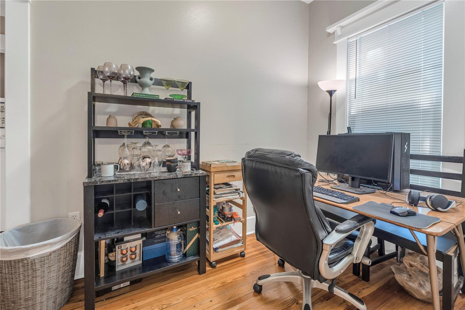 BAY SHORE REV - Residential Income