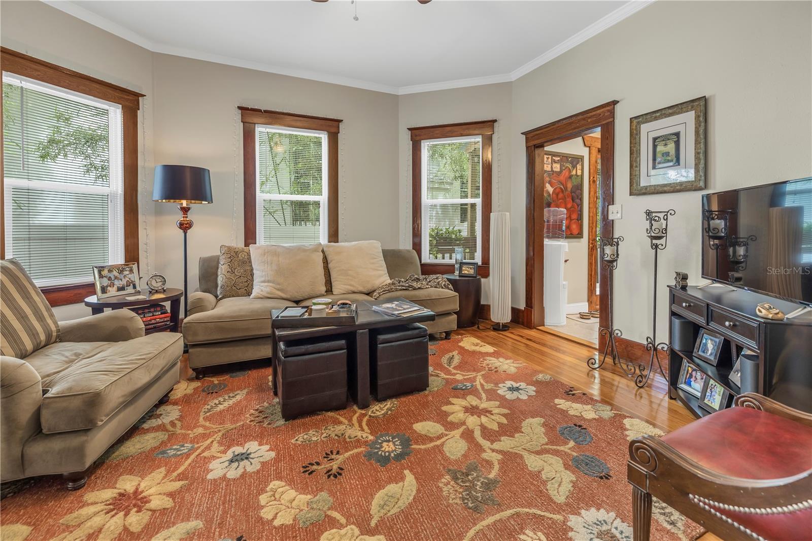 BAY SHORE REV - Residential Income