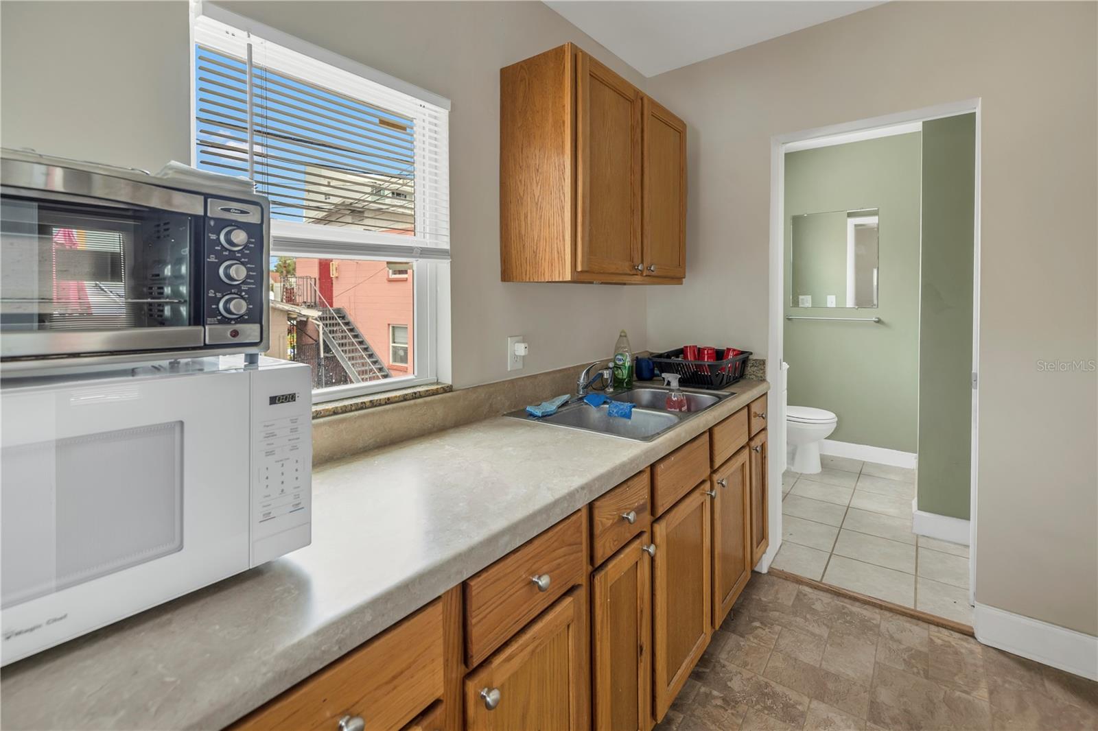 BAY SHORE REV - Residential Income